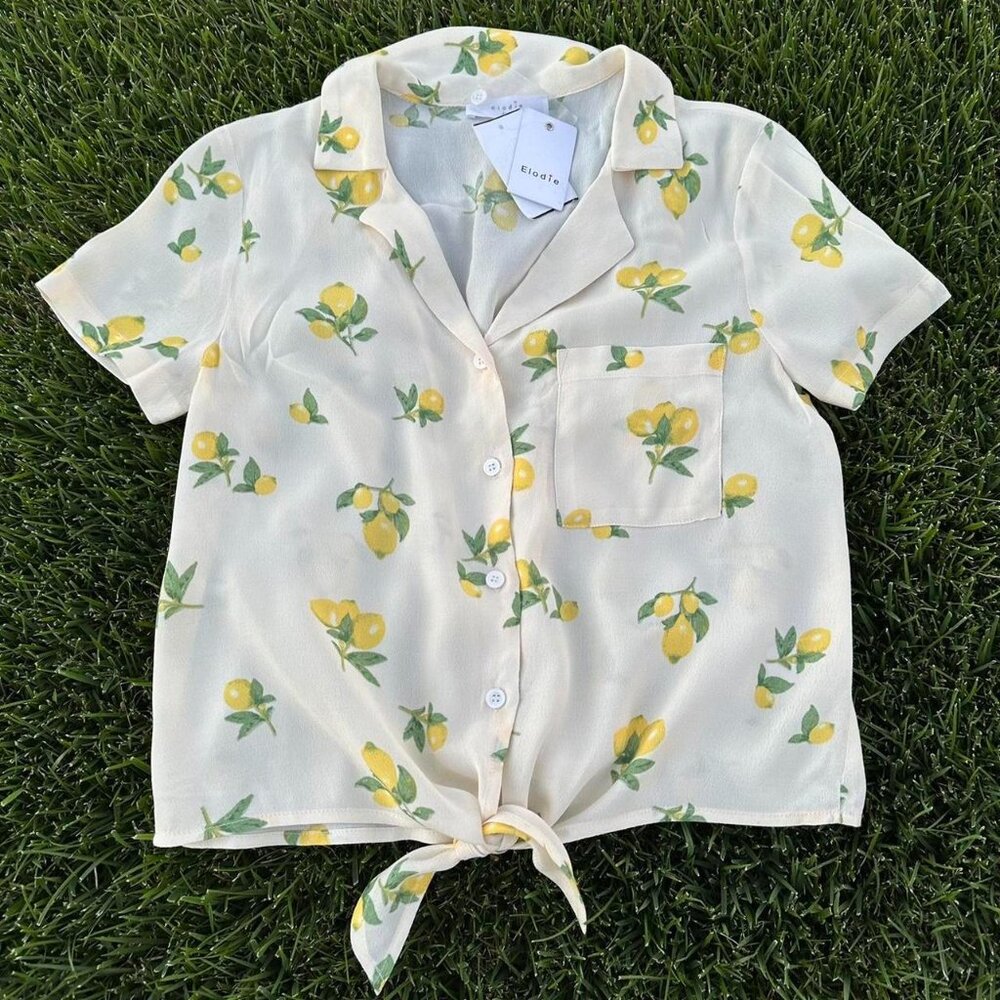 Elodie, Lemon printed front tie top, 100% Rayon. New with tags